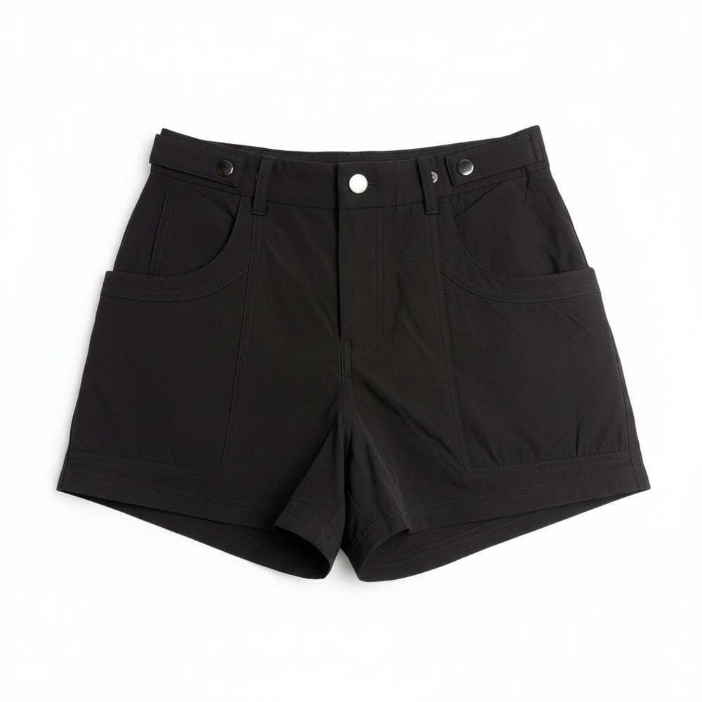 Halara NWT Black Mid Rise Adjustable Waistband Casual Shorts Size Medium - Picture 3 of 10